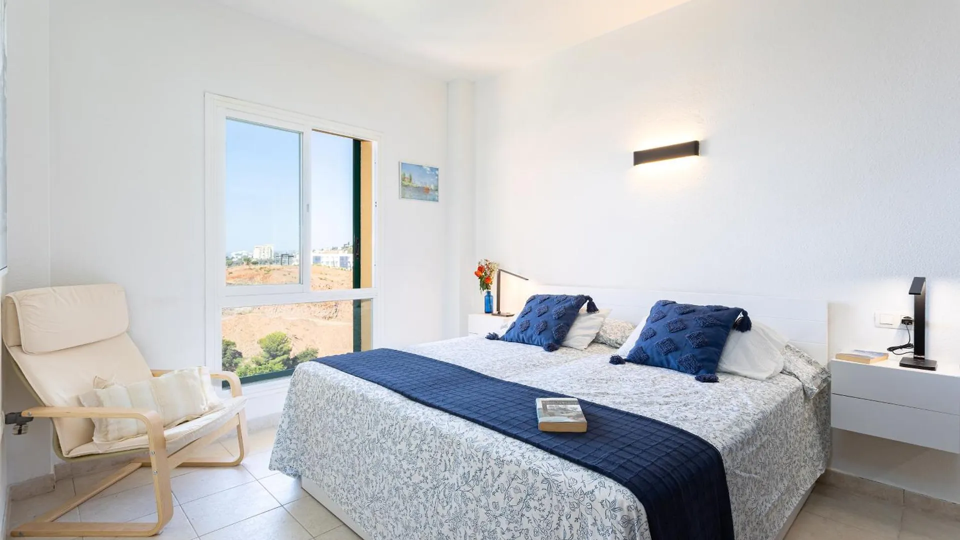 Apartment Cozy 2 Bedrooms Holiday Home In El Higueron Fuengirola