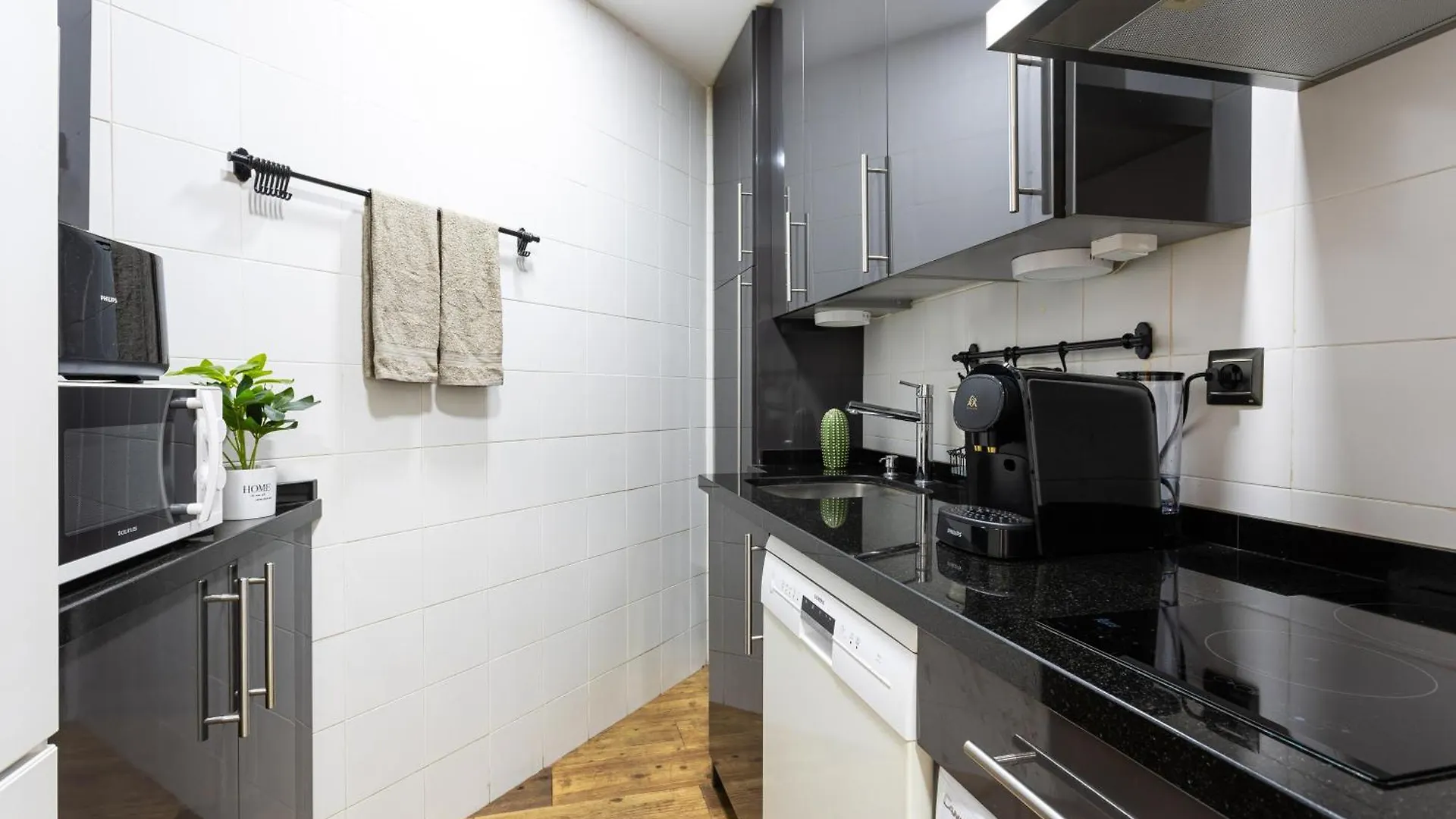 Cozy 2 Bedrooms Holiday Home In El Higueron Fuengirola
